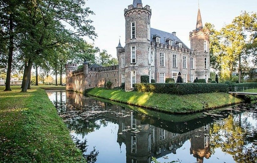 Castle Henkenshage, Netherlands
